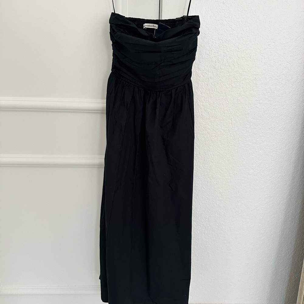 Abercrombie & Fitch Black Strapless Midi Dress
